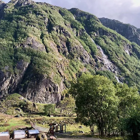 Orsdalen Turistsenter アパート Vikeså